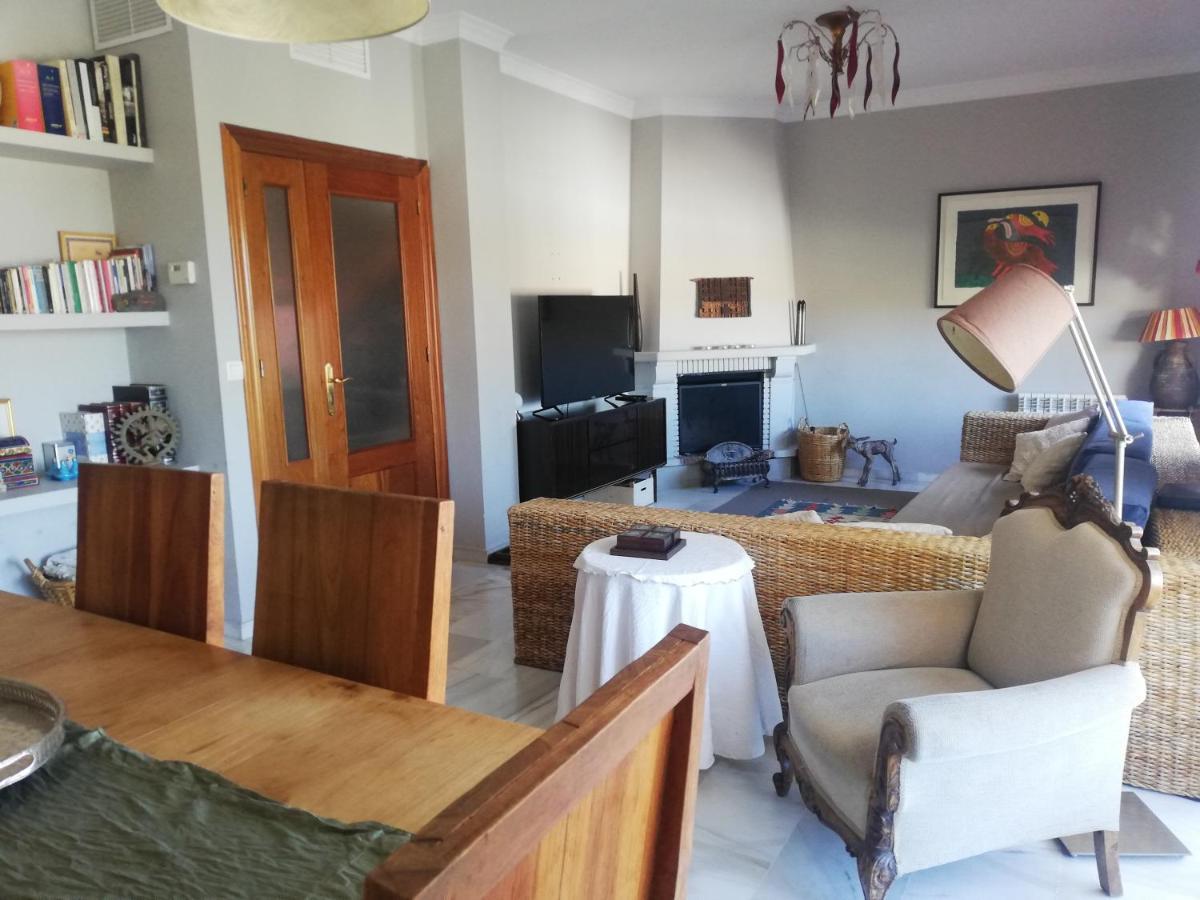 Comfortable Single Bluing Room B&B Гранада Экстерьер фото